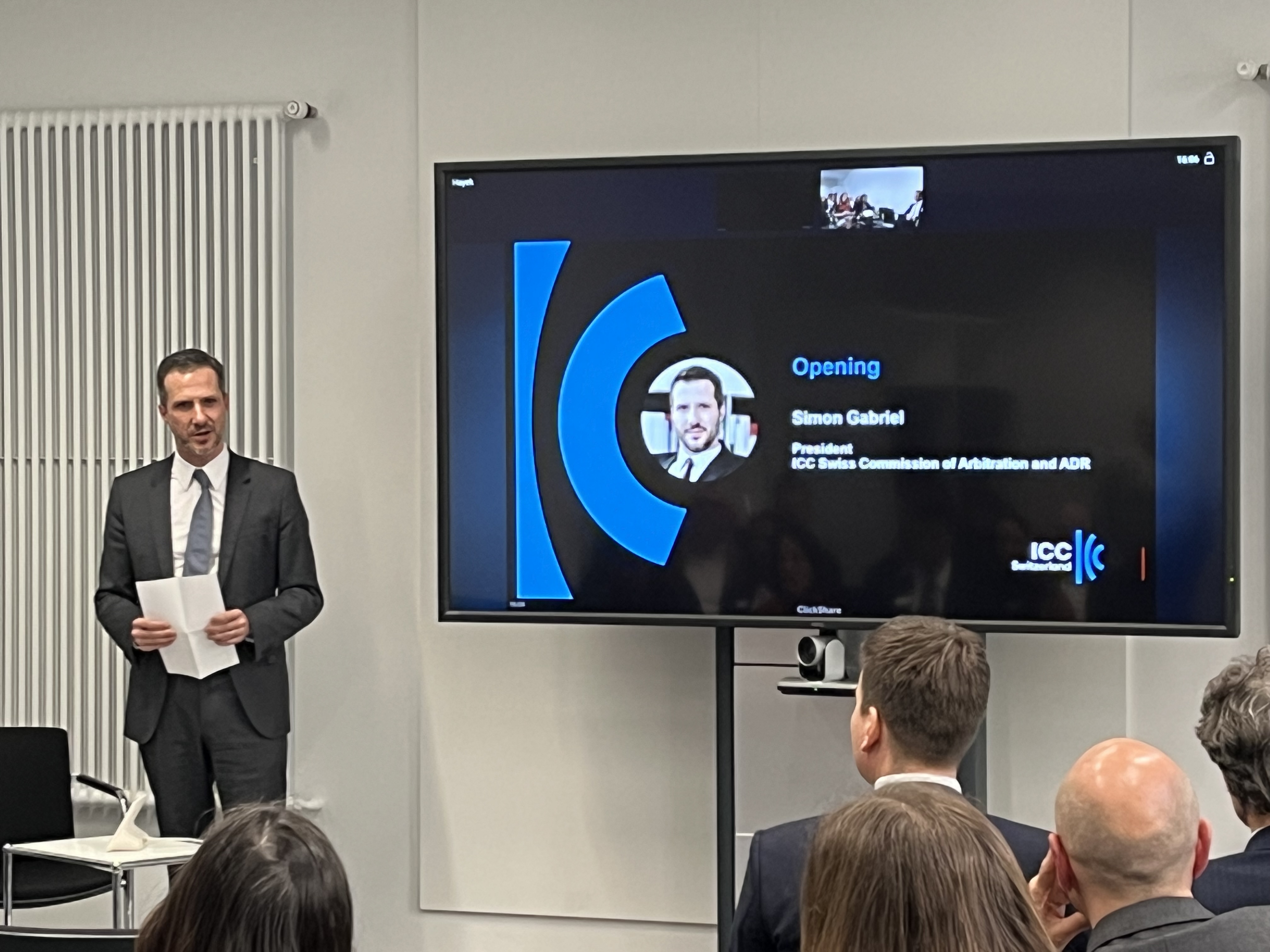 Opening Simon Gabriel